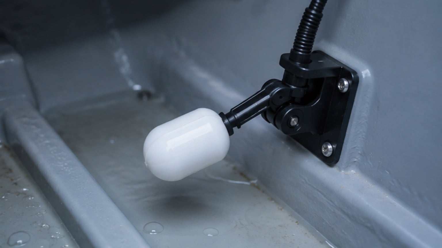 What Does a Bilge Pump Do? Operation and Selection Guide — equipment and system overview